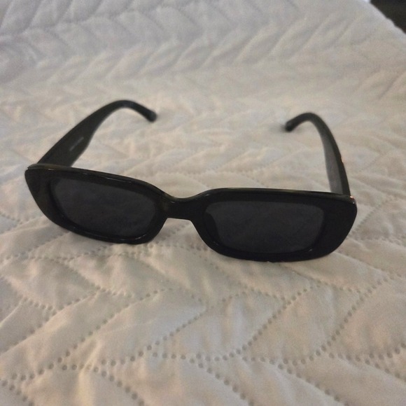 AIRE Ceres V2 Black Rectangular Sunglasses‎ Recycled Plastic 2122526 Smoke Lens main image 5
